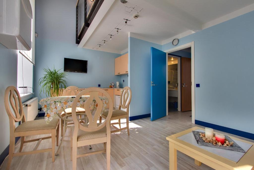 Daily Apartments - Ilmarine/Port Tallinn Ruang foto